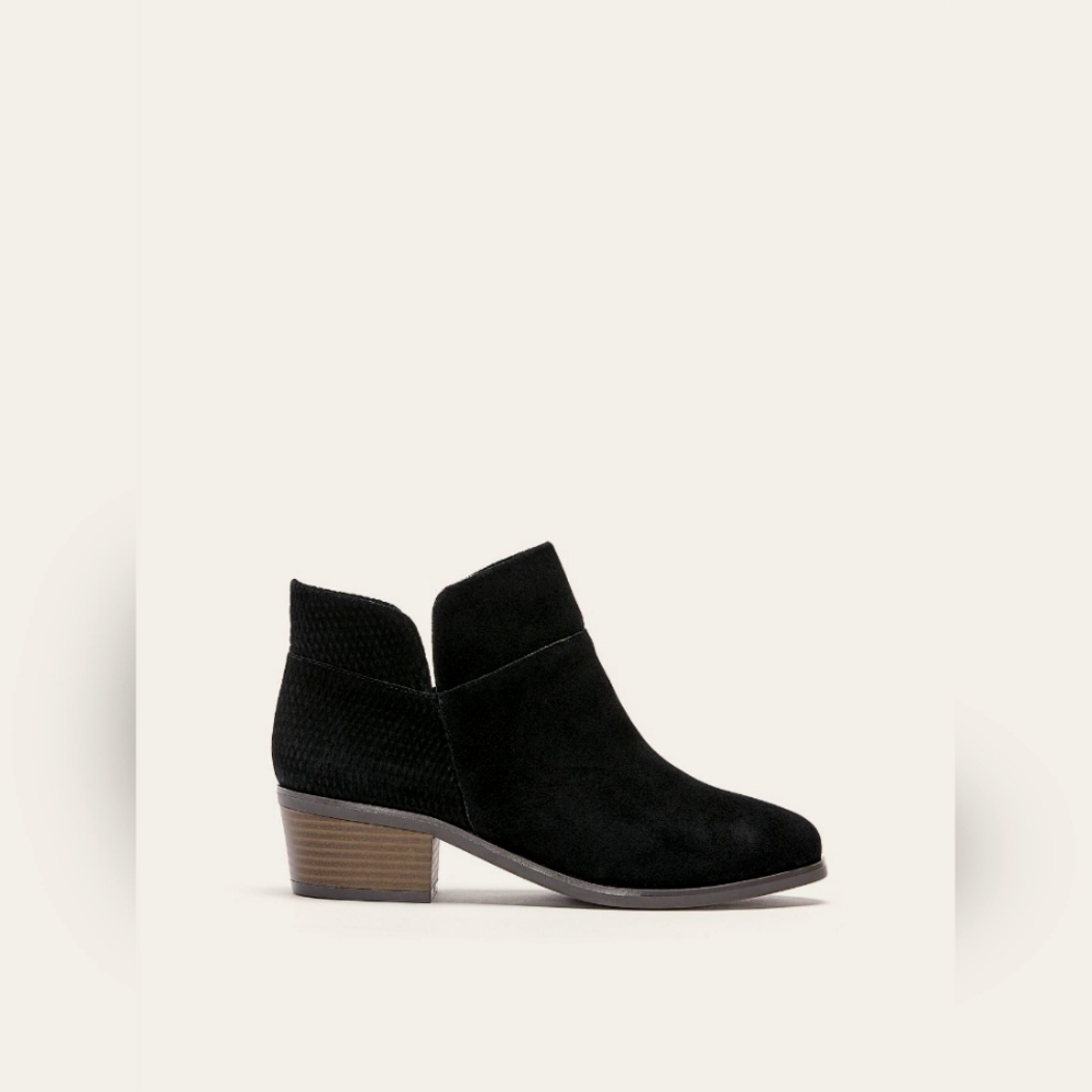 NWT Genuine Suede Textured Ankle Booties - Addition Elle